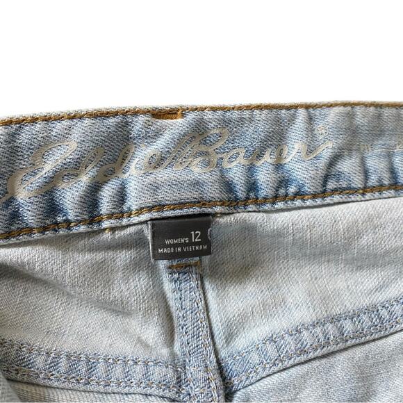 Eddie Bauer Women’s Denim Jean Shorts Sz 12 - Picture 3 of 7